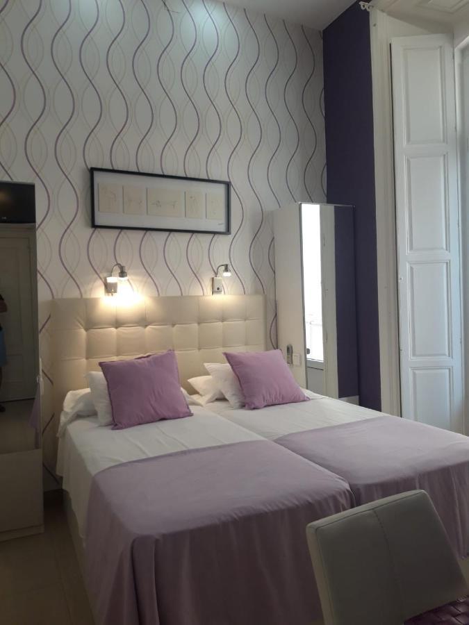Apartamentos Marques De La Merced Malaga Exterior photo