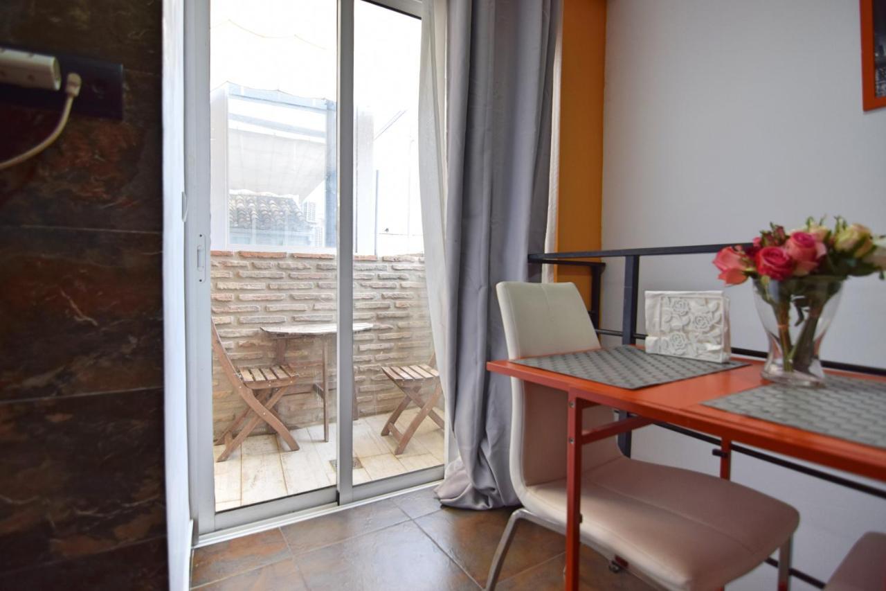Apartamentos Marques De La Merced Malaga Exterior photo