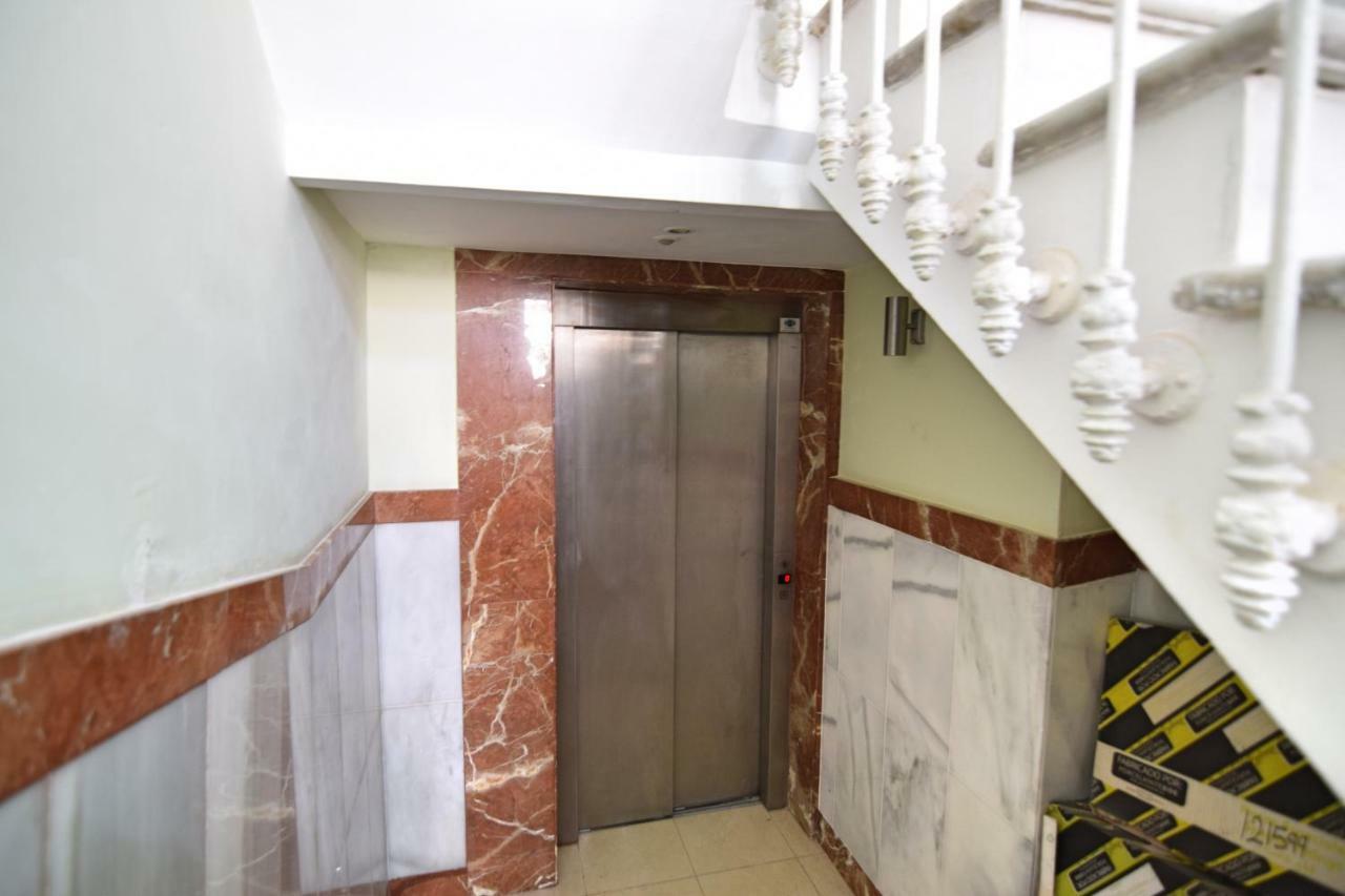 Apartamentos Marques De La Merced Malaga Exterior photo